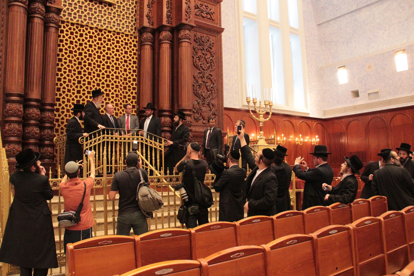 צפו בתיעוד: סגן שר החוץ הבריטי נועד עם האדמו"ר מבעלזא