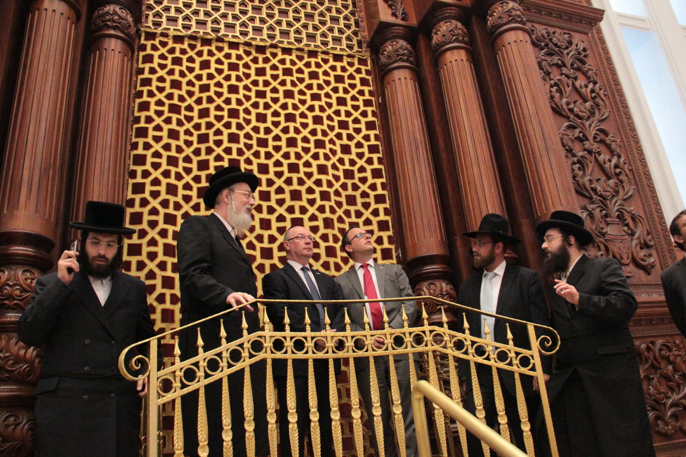 צפו בתיעוד: סגן שר החוץ הבריטי נועד עם האדמו"ר מבעלזא