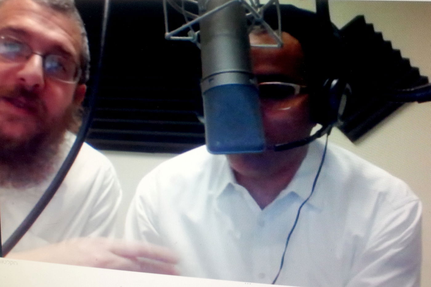 מנחם טוקר באולפן, ויעקב שוואקי מארה"ב • צפו בראיון