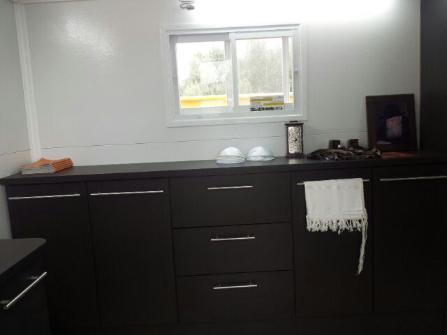 חדש בכביש 6: בית כנסת