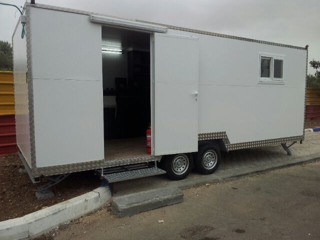 חדש בכביש 6: בית כנסת