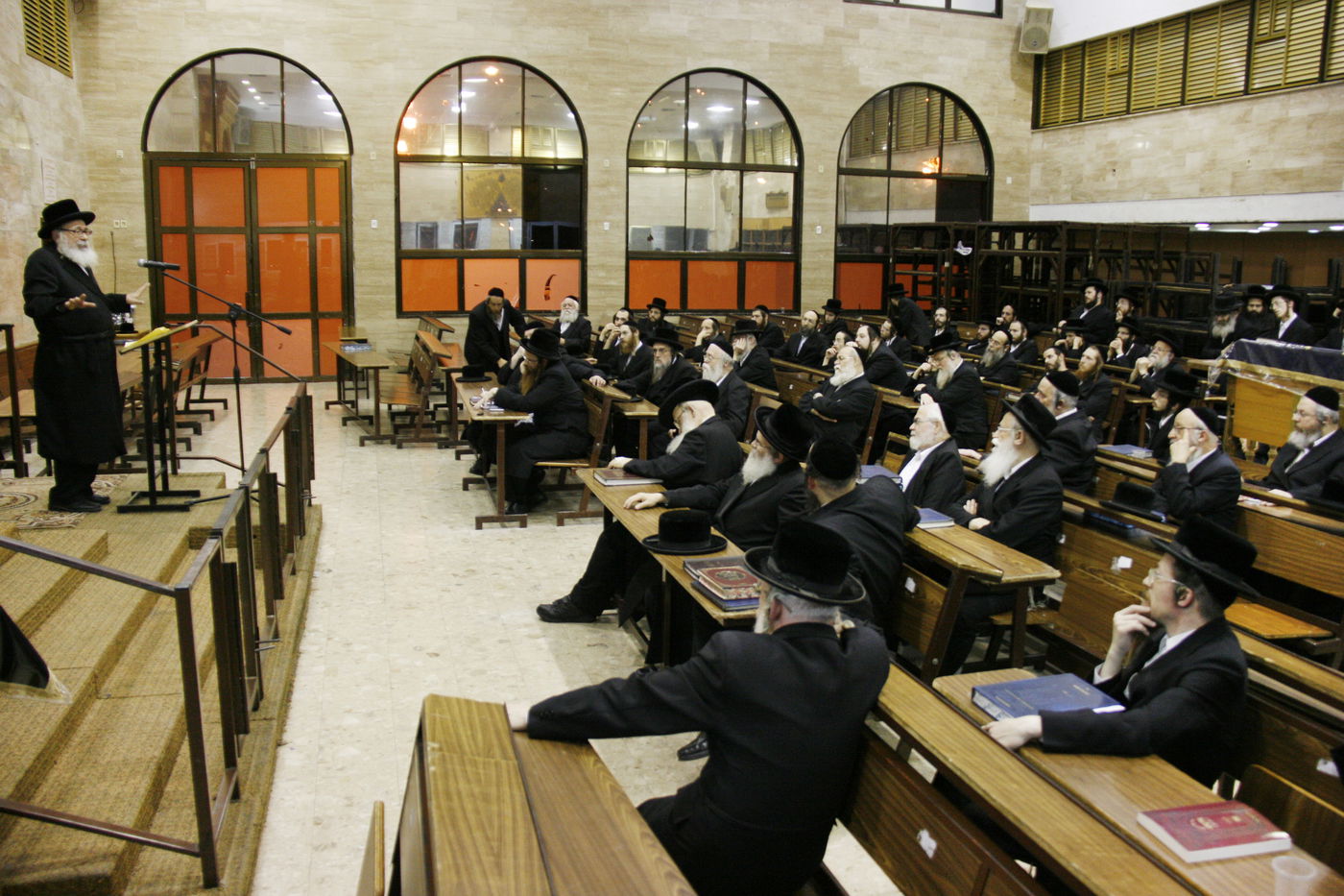 יארצייט בסערט ויז'ניץ • גלריה