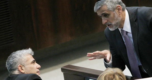 יאיר לפיד ואלי ישי בכנסת