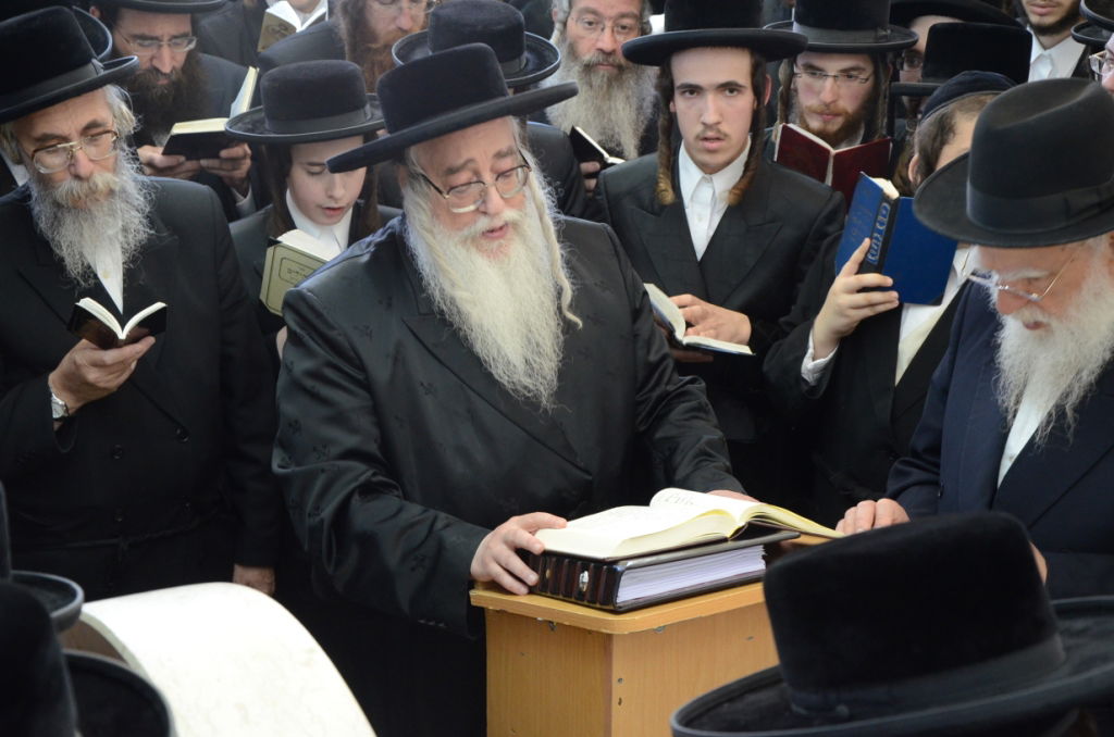 צאנז: יארצייט לבעל ה"שפע חיים" זי"ע