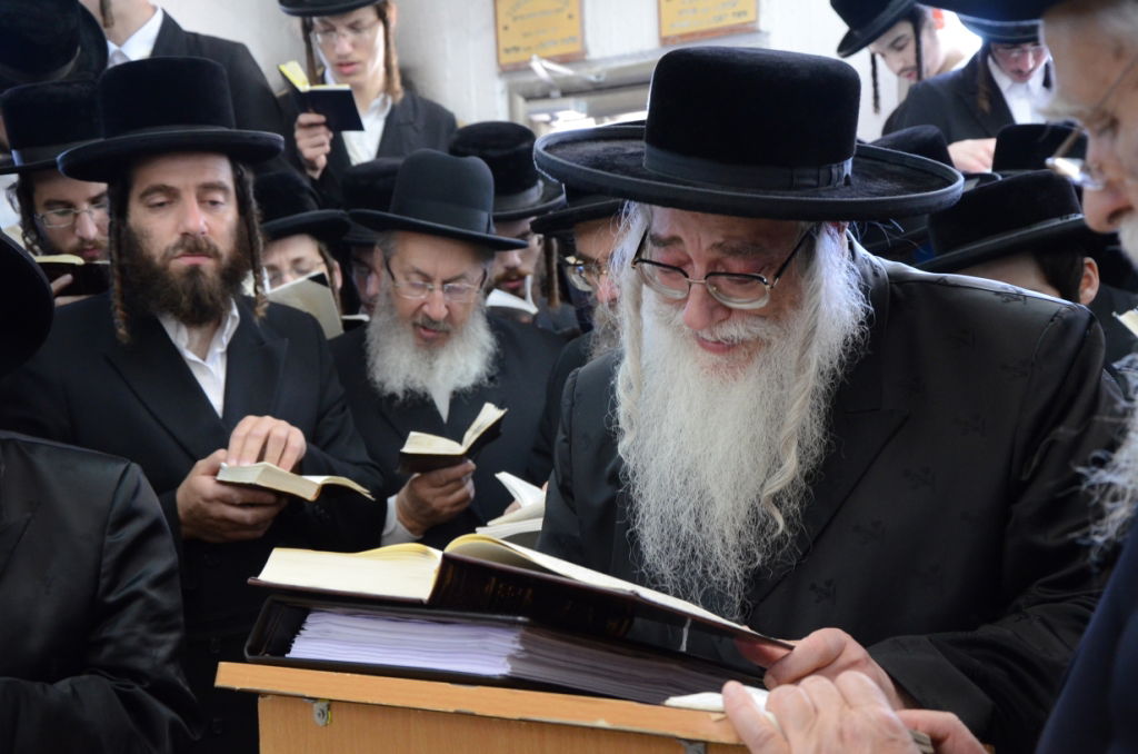 צאנז: יארצייט לבעל ה"שפע חיים" זי"ע