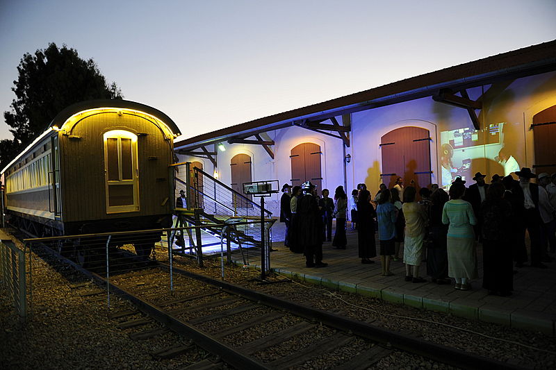 צפו: המונים כיבדו את זכר הקטר המיתולוגי 'מיידנצי'ק'