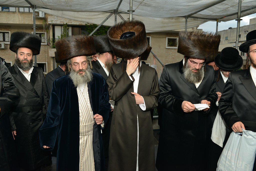 נישואי נכדת הרבי מנדבורנה זצ"ל • גלריה