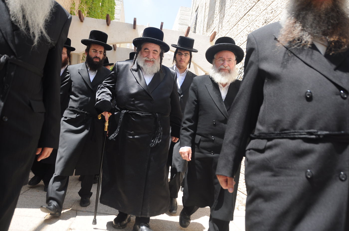 האדמו"ר מויז'ניץ: "להתחזק בלימוד והתמדת התורה"