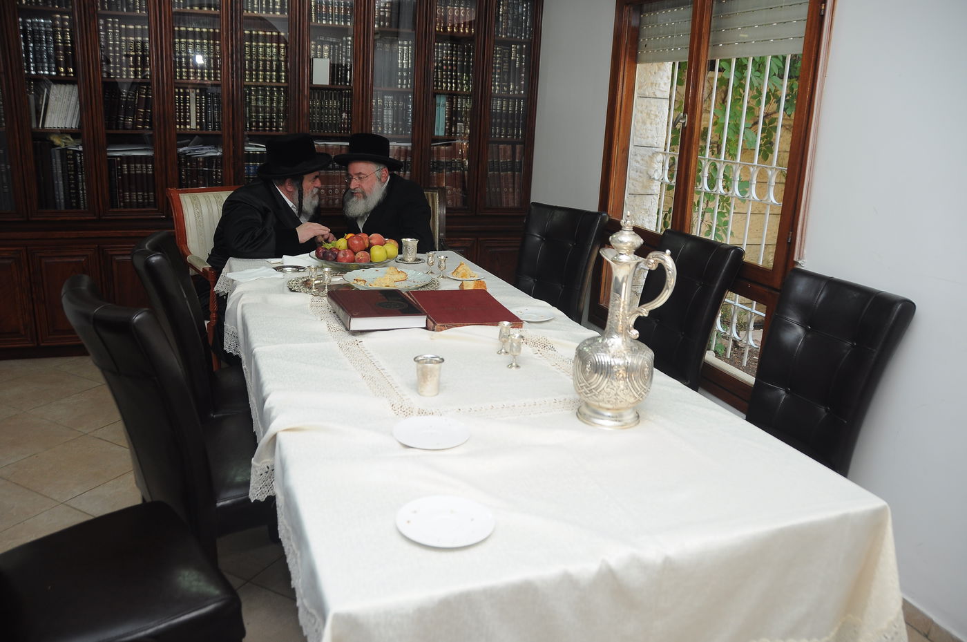 האדמו"ר מויז'ניץ: "להתחזק בלימוד והתמדת התורה"