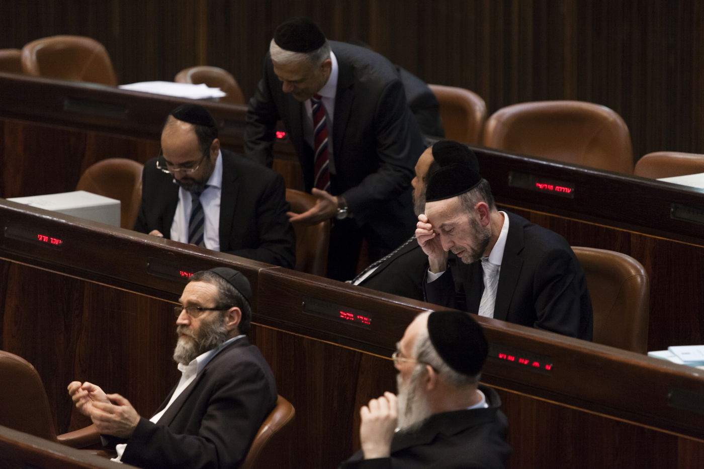 סערה במליאת הכנסת בדיון על התקציב • גלריה