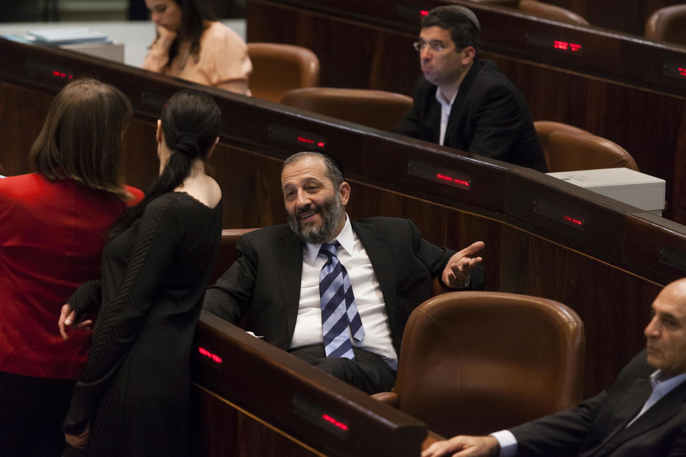 סערה במליאת הכנסת בדיון על התקציב • גלריה