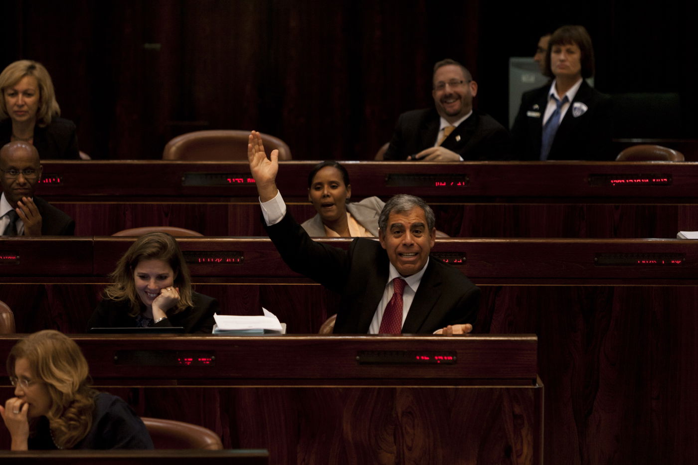 סערה במליאת הכנסת בדיון על התקציב • גלריה