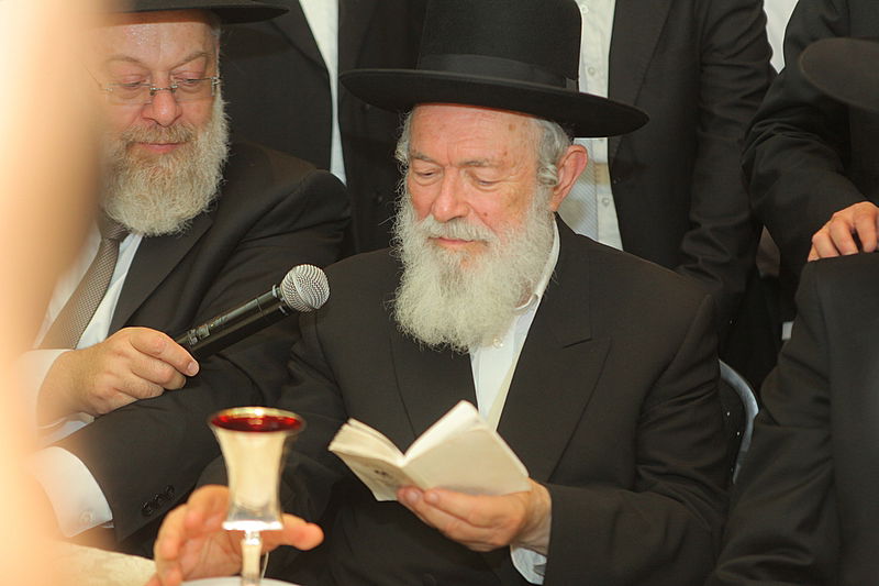 גדולי ישראל רקדו עם החתן שנפצע קשה בתאונת דרכים