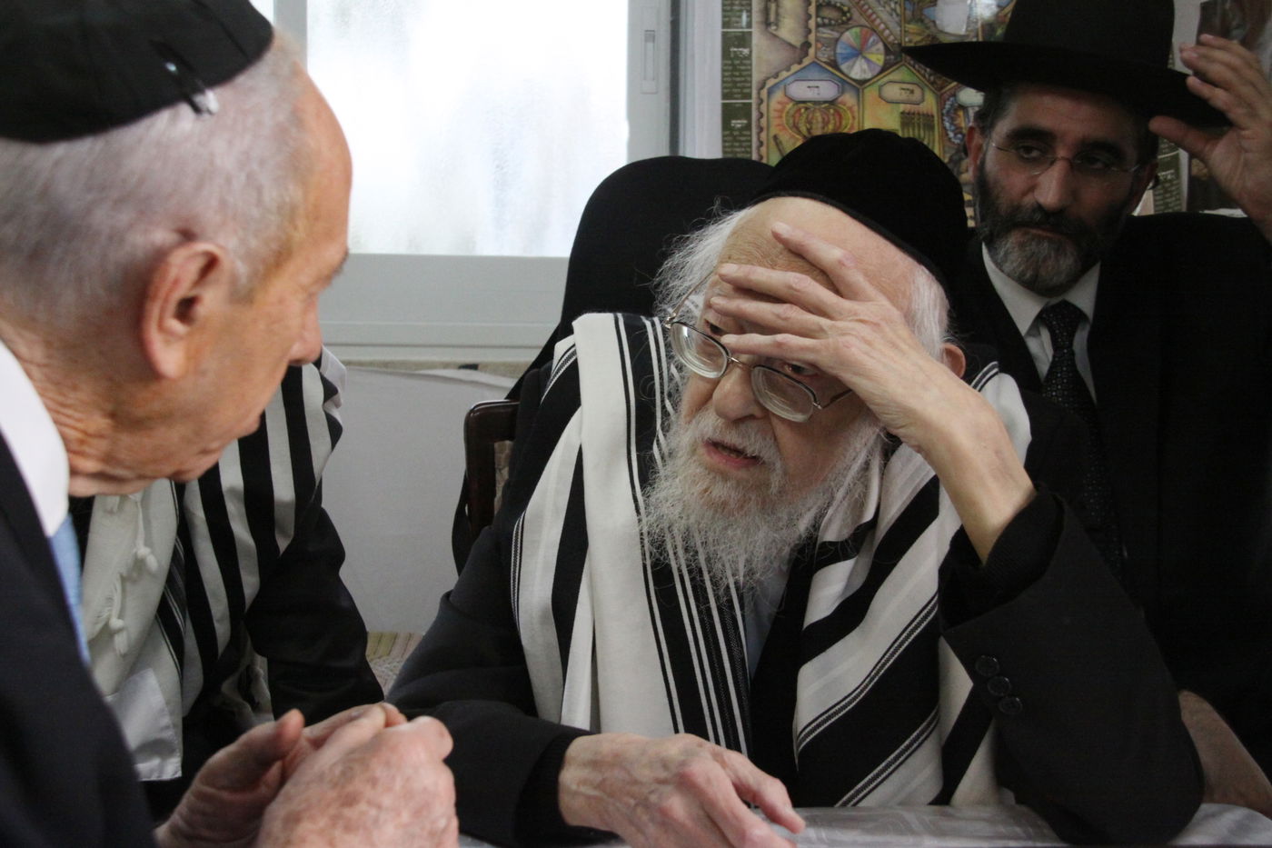 מרן הגרי"ש אלישיב זצוק"ל ונשיא המידנה