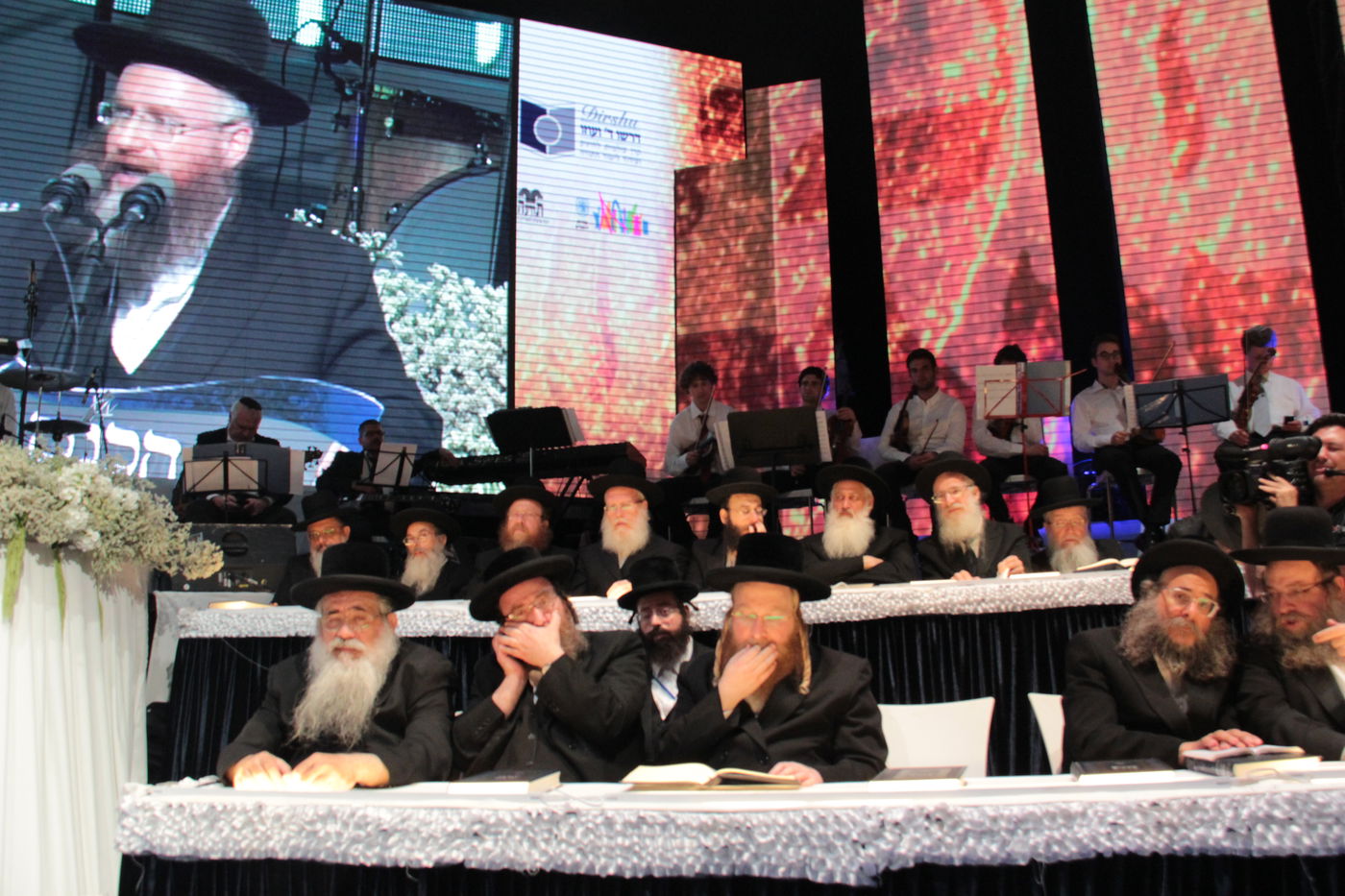 צפו: רבבות סיימו "עירובין" לזכר הגרי"ש אלישיב זצ"ל