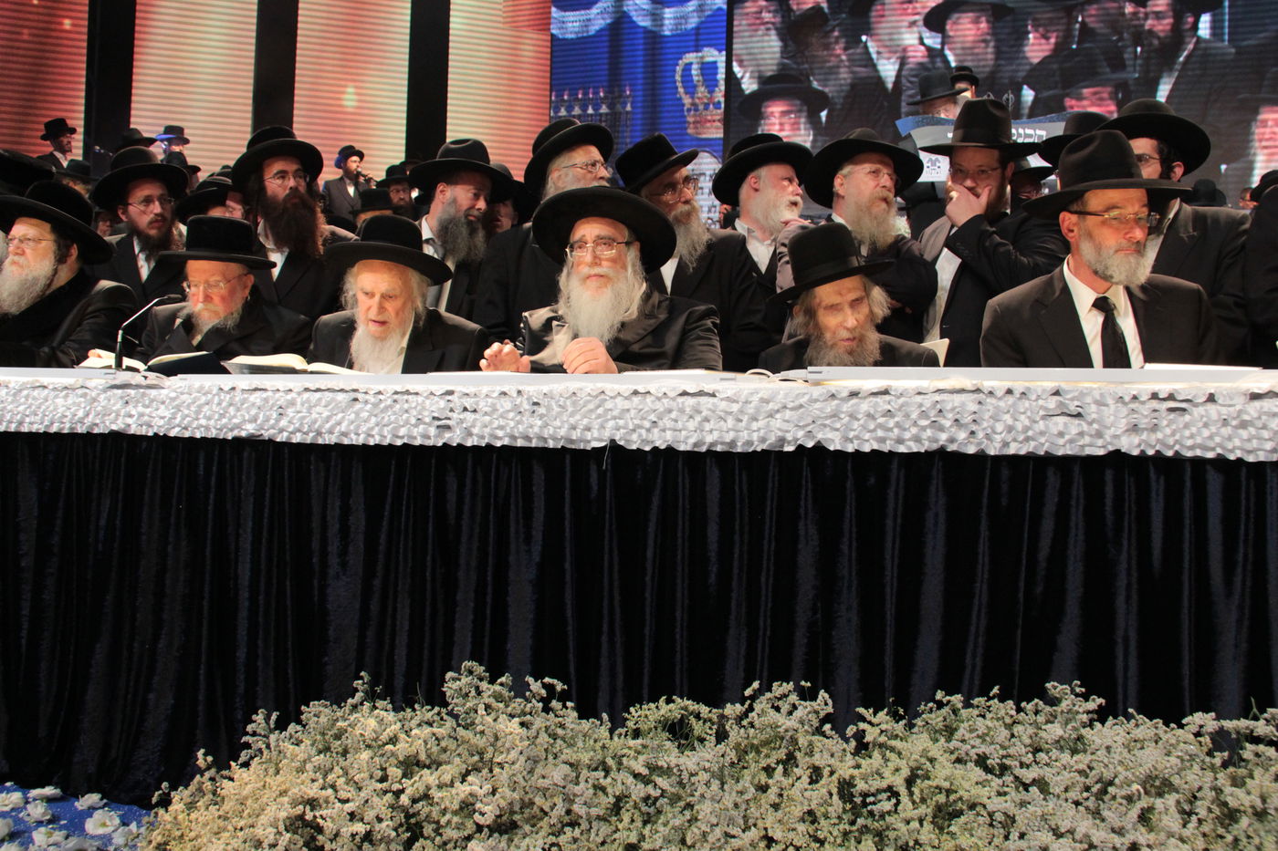 צפו: רבבות סיימו "עירובין" לזכר הגרי"ש אלישיב זצ"ל