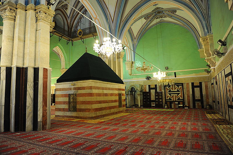 עמיר בניון במופע ענק ליד מערת המכפלה • גלריה