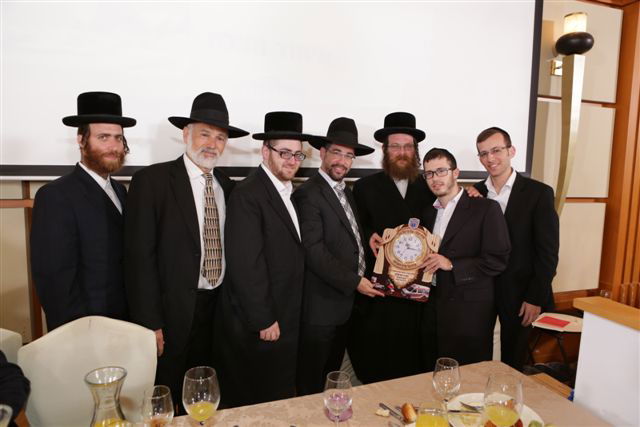 צפו: גדולי ישראל בחנוכת בית 'איחוד הצלה' בבני ברק