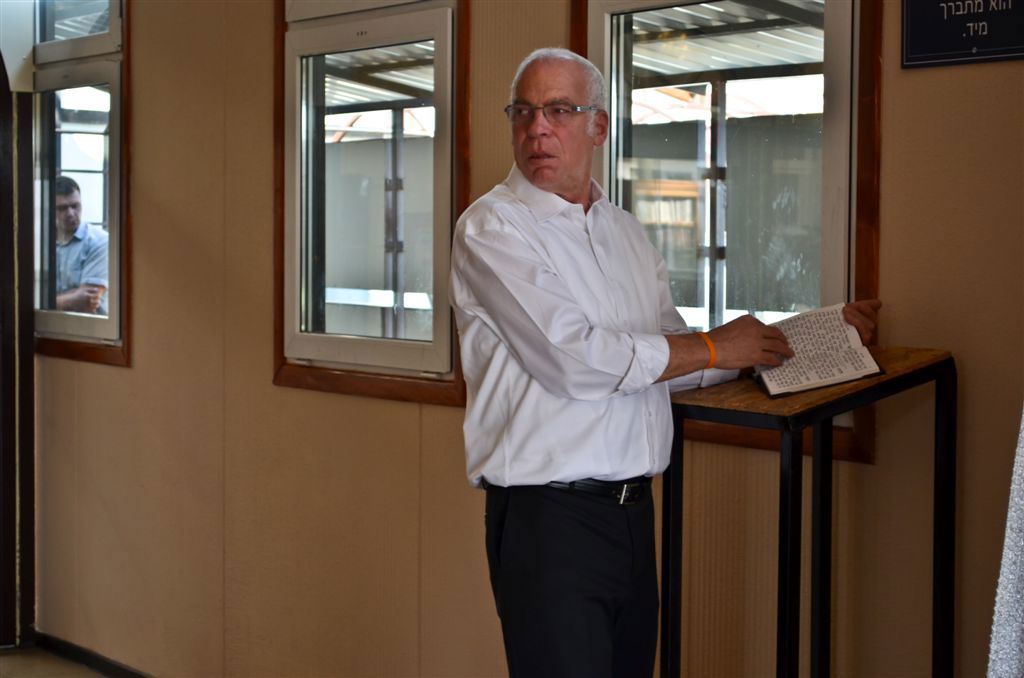 שר הבינוי והשיכון אורי אריאל באומן • תמונות