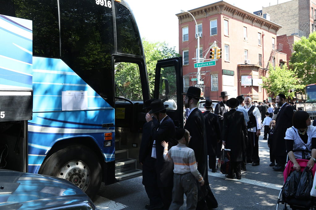 החרדים של אמריקה יוצאים לקאנטרי • גלרית ענק