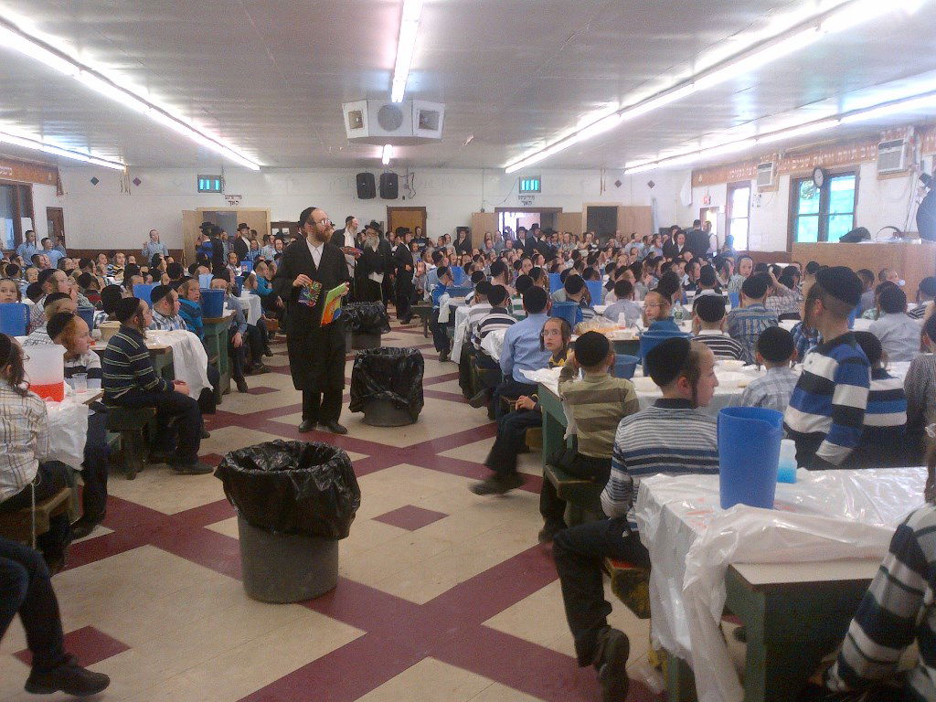 החרדים של אמריקה יוצאים לקאנטרי • גלרית ענק