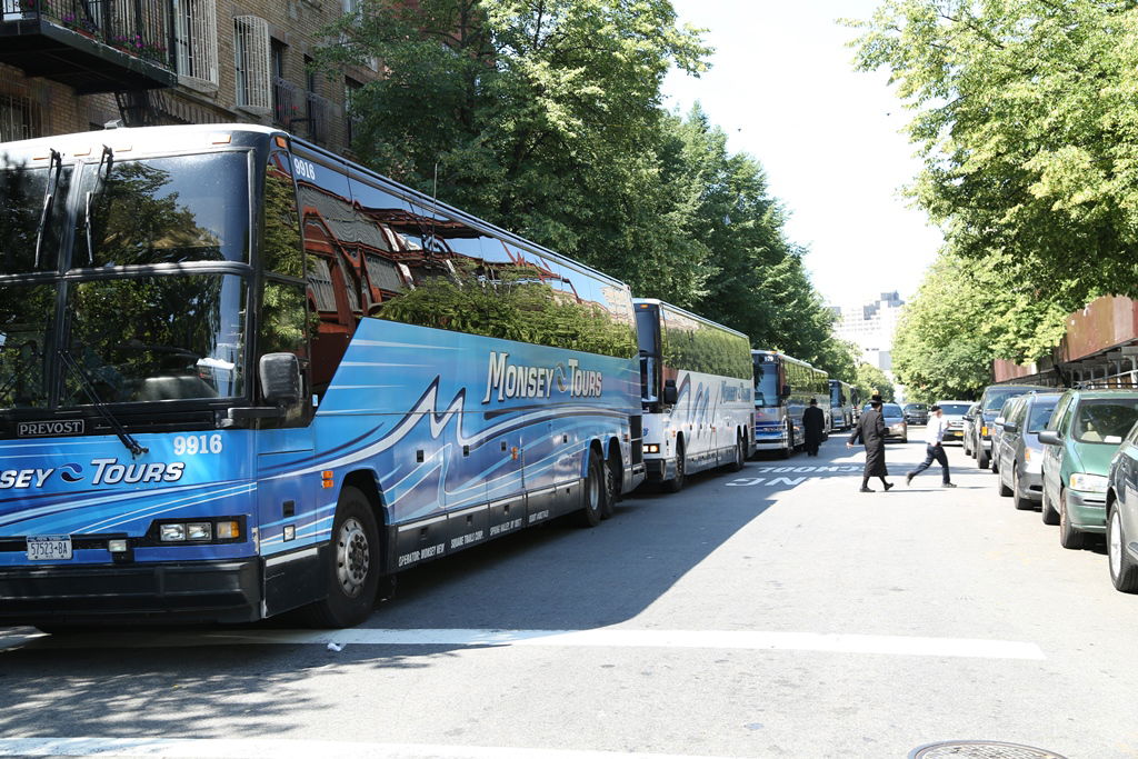 החרדים של אמריקה יוצאים לקאנטרי • גלרית ענק