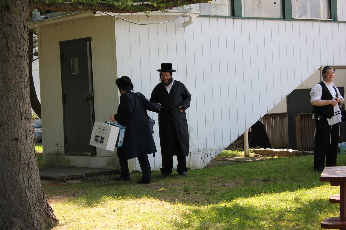 החרדים של אמריקה יוצאים לקאנטרי • גלרית ענק
