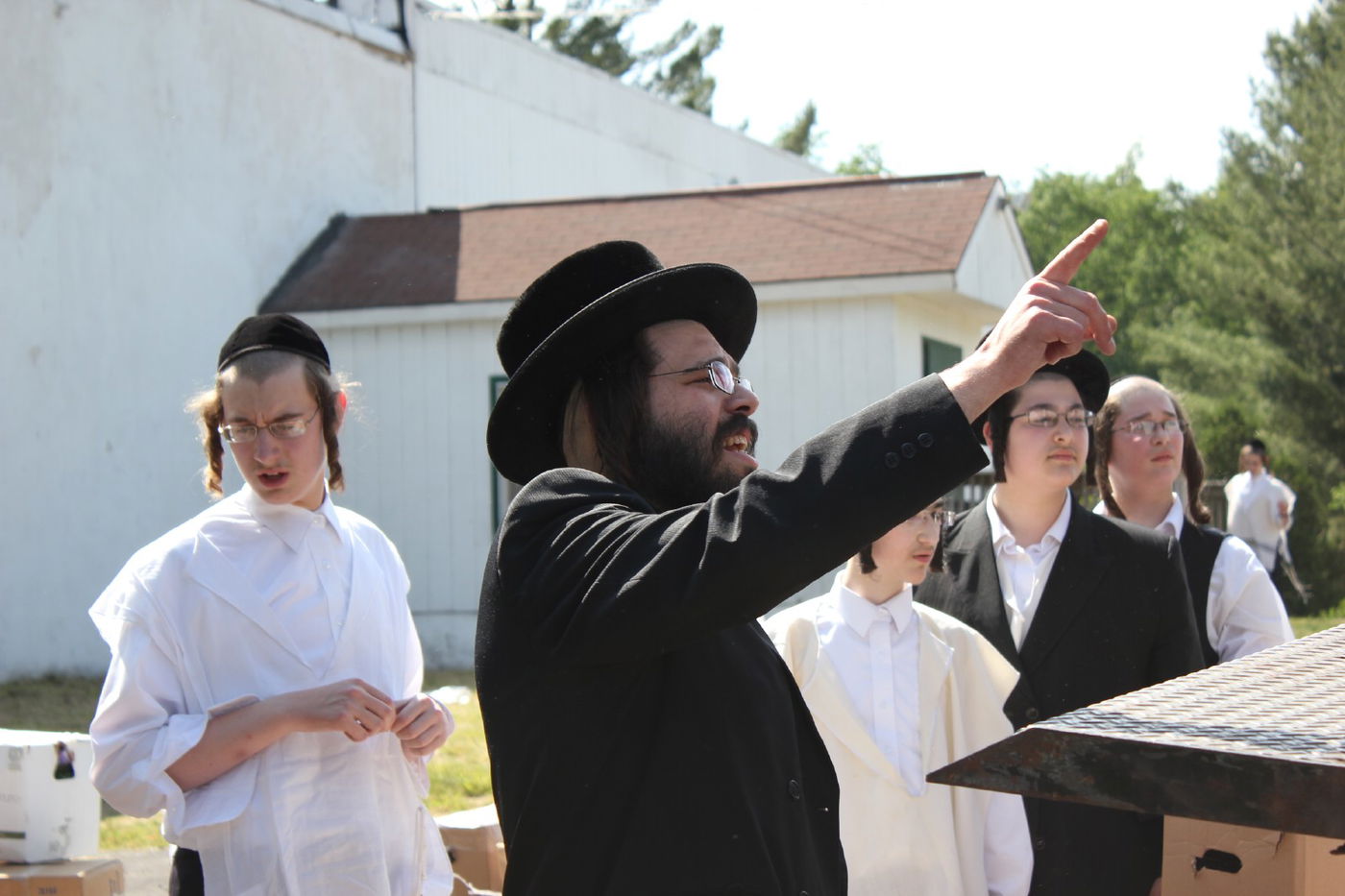 החרדים של אמריקה יוצאים לקאנטרי • גלרית ענק