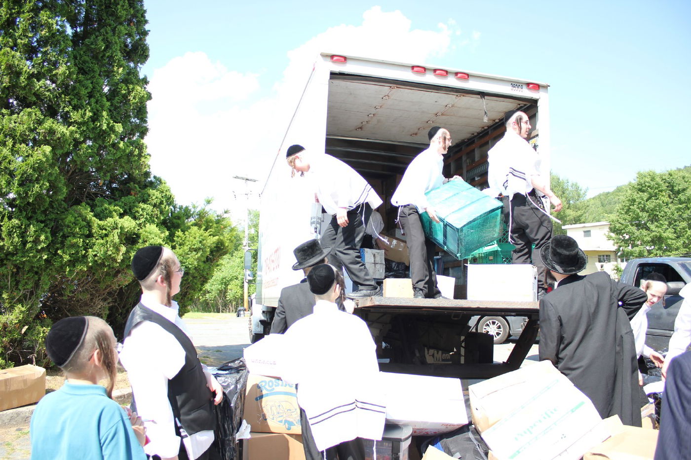 החרדים של אמריקה יוצאים לקאנטרי • גלרית ענק