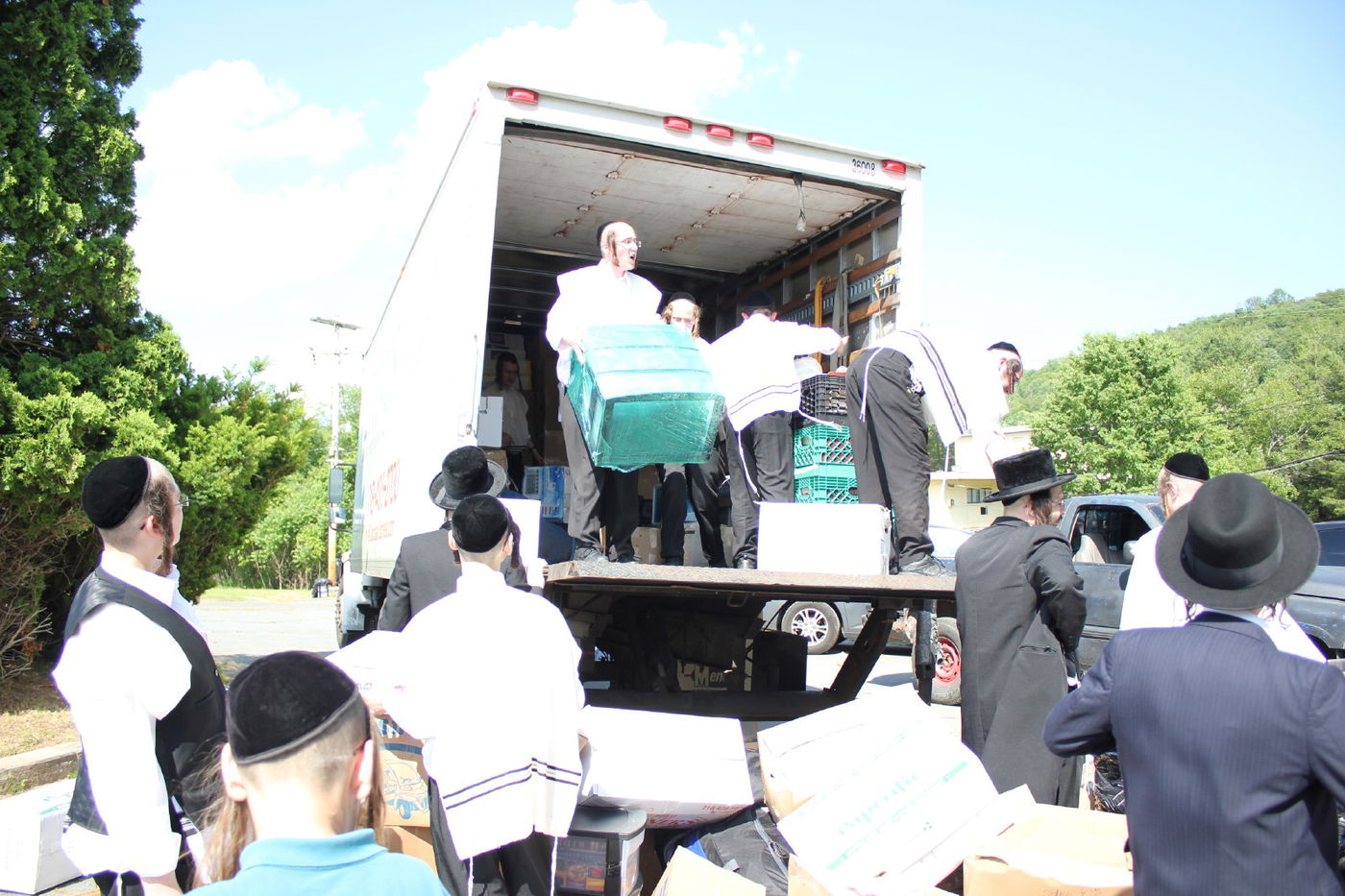 החרדים של אמריקה יוצאים לקאנטרי • גלרית ענק