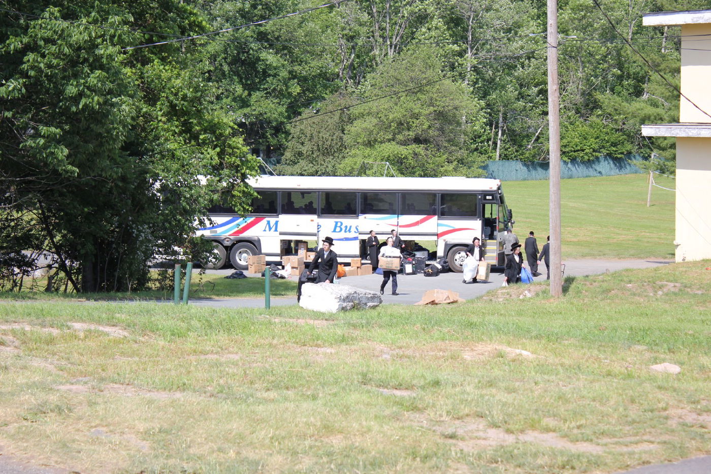 החרדים של אמריקה יוצאים לקאנטרי • גלרית ענק