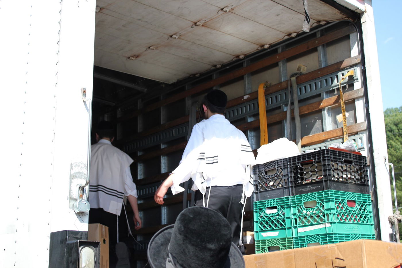 החרדים של אמריקה יוצאים לקאנטרי • גלרית ענק