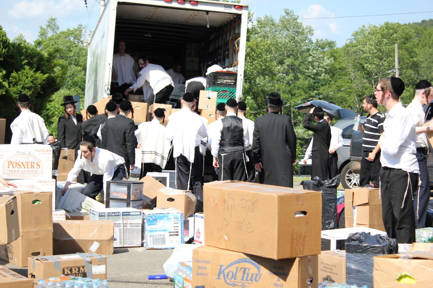 החרדים של אמריקה יוצאים לקאנטרי • גלרית ענק