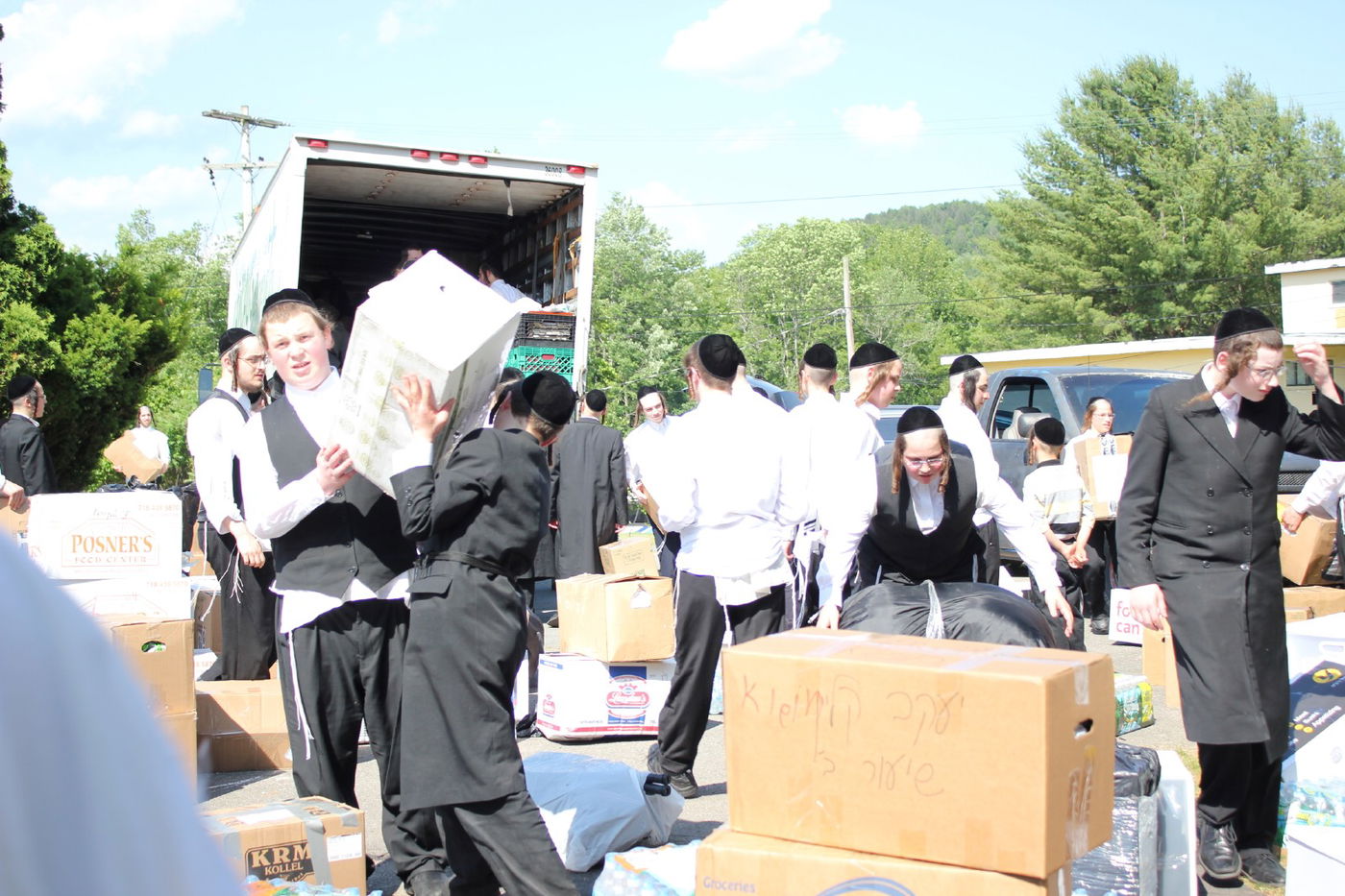 החרדים של אמריקה יוצאים לקאנטרי • גלרית ענק