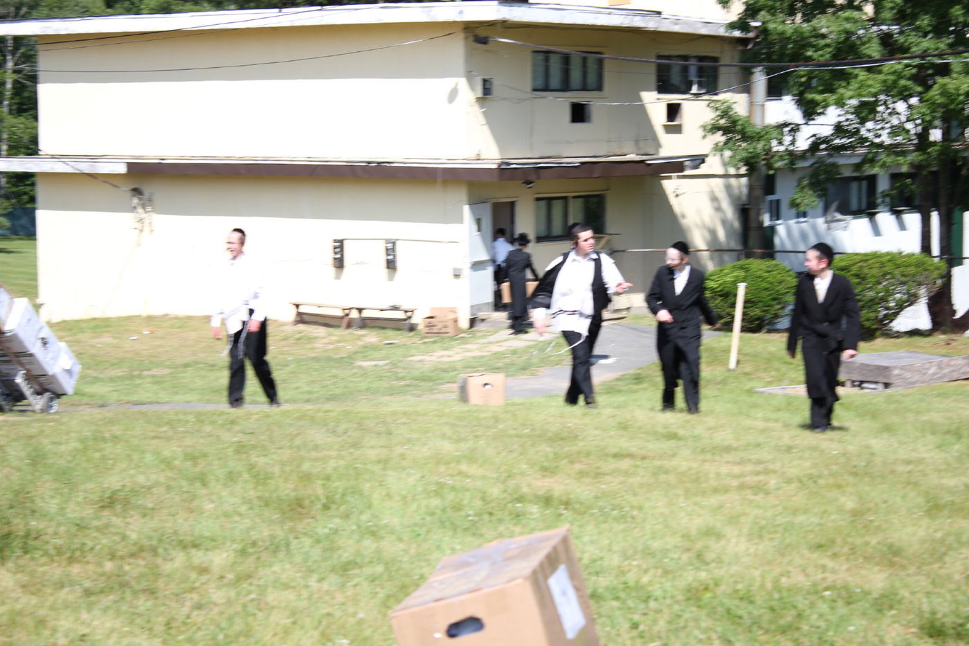 החרדים של אמריקה יוצאים לקאנטרי • גלרית ענק