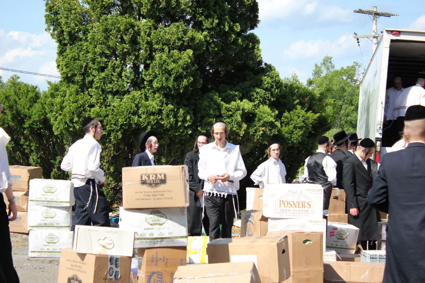 החרדים של אמריקה יוצאים לקאנטרי • גלרית ענק