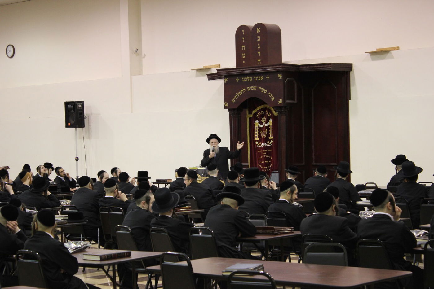 החרדים של אמריקה יוצאים לקאנטרי • גלרית ענק