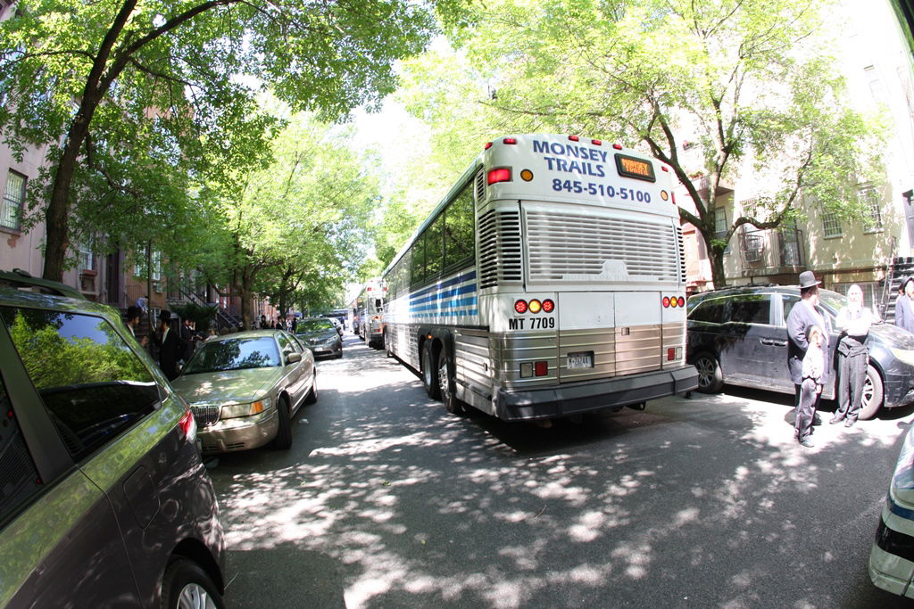 החרדים של אמריקה יוצאים לקאנטרי • גלרית ענק