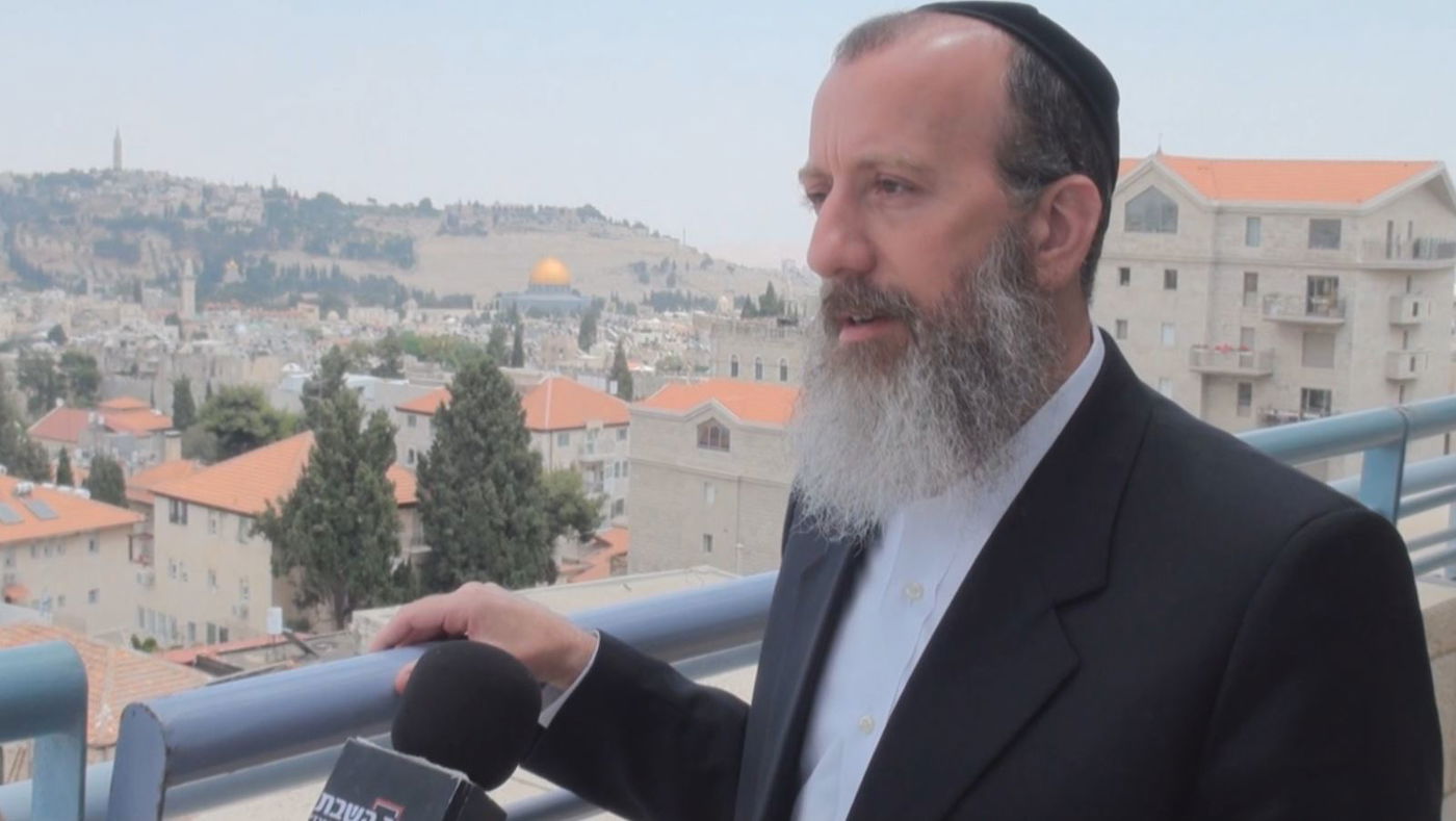 זועם, יוסי דייטש