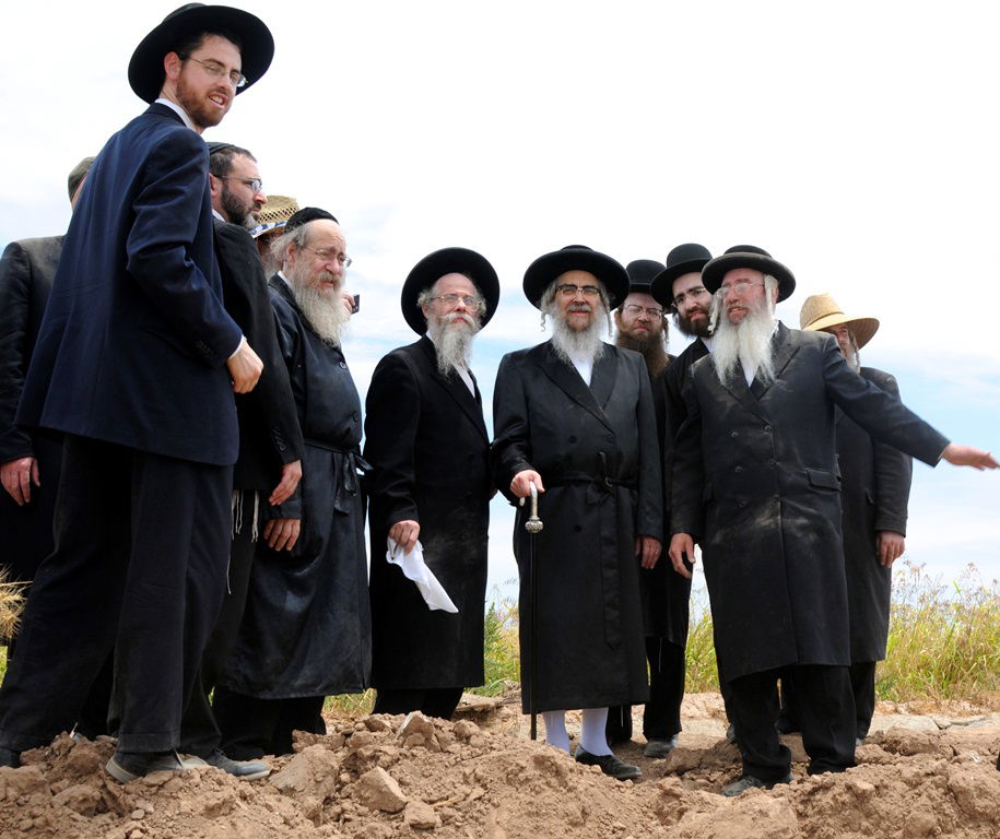 הקציר של הרבי סאטמר: צפו בגלרית ענק מאריזונה