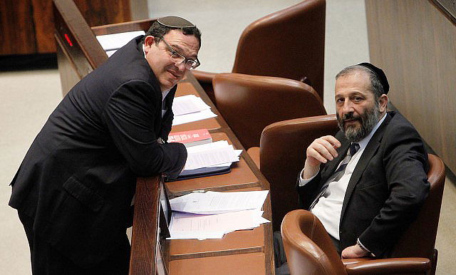 "אין לכם בושה". פירון ודרעי