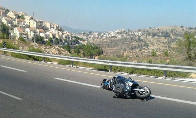 האופנוע בזירת התאונה