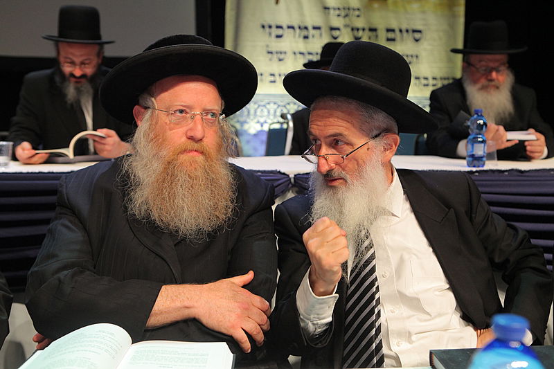 יום יארצייט ראשון לגרי"ש אלישיב: המונים בעצרת