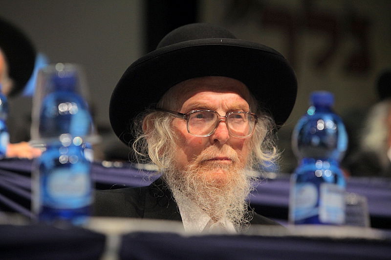 יום יארצייט ראשון לגרי"ש אלישיב: המונים בעצרת