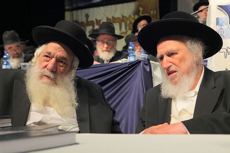 יום יארצייט ראשון לגרי"ש אלישיב: המונים בעצרת