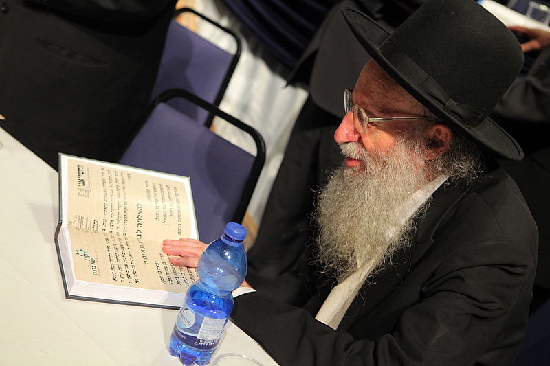 יום יארצייט ראשון לגרי"ש אלישיב: המונים בעצרת