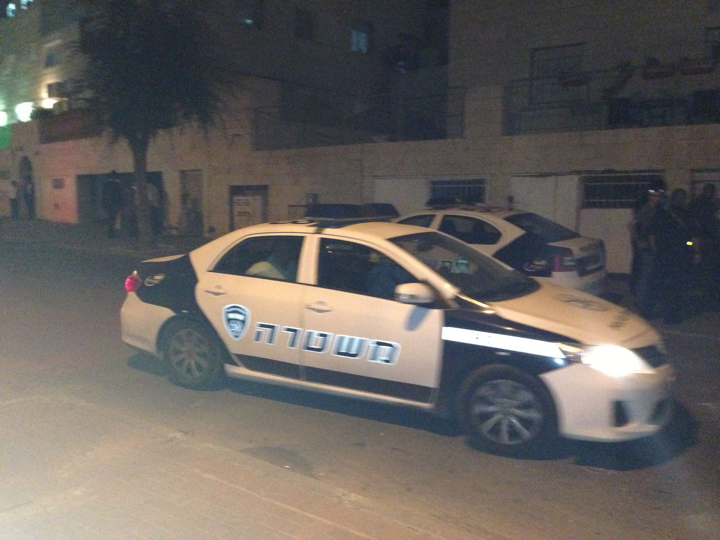 תושבי רמת שלמה הפגינו נגד אישה שהתלוננה נגדם