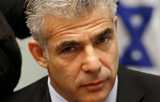 תוכן גולשים: יאיר לפיד אשם בתקיפת החייל החרדי