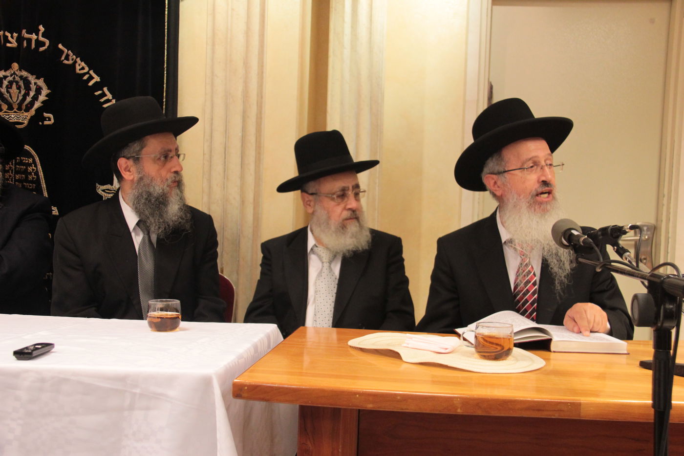 הרב עובדיה יוסף: "הרב עמאר הבטיחני שהוא יתמוך בבני הגאון רבי יצחק"