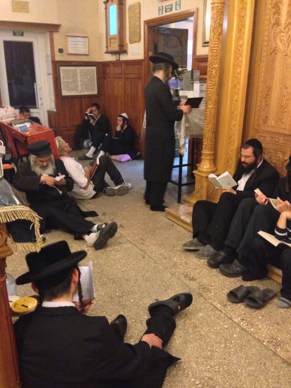 קינות בציון רבי נחמן באומן • תמונות